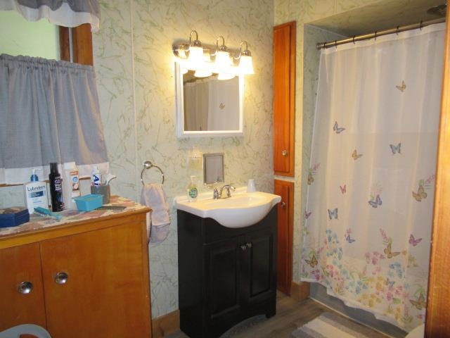 6967 Main Street Readsboro, VT 05350 - Photo 10 of 22 Gallery Image 10