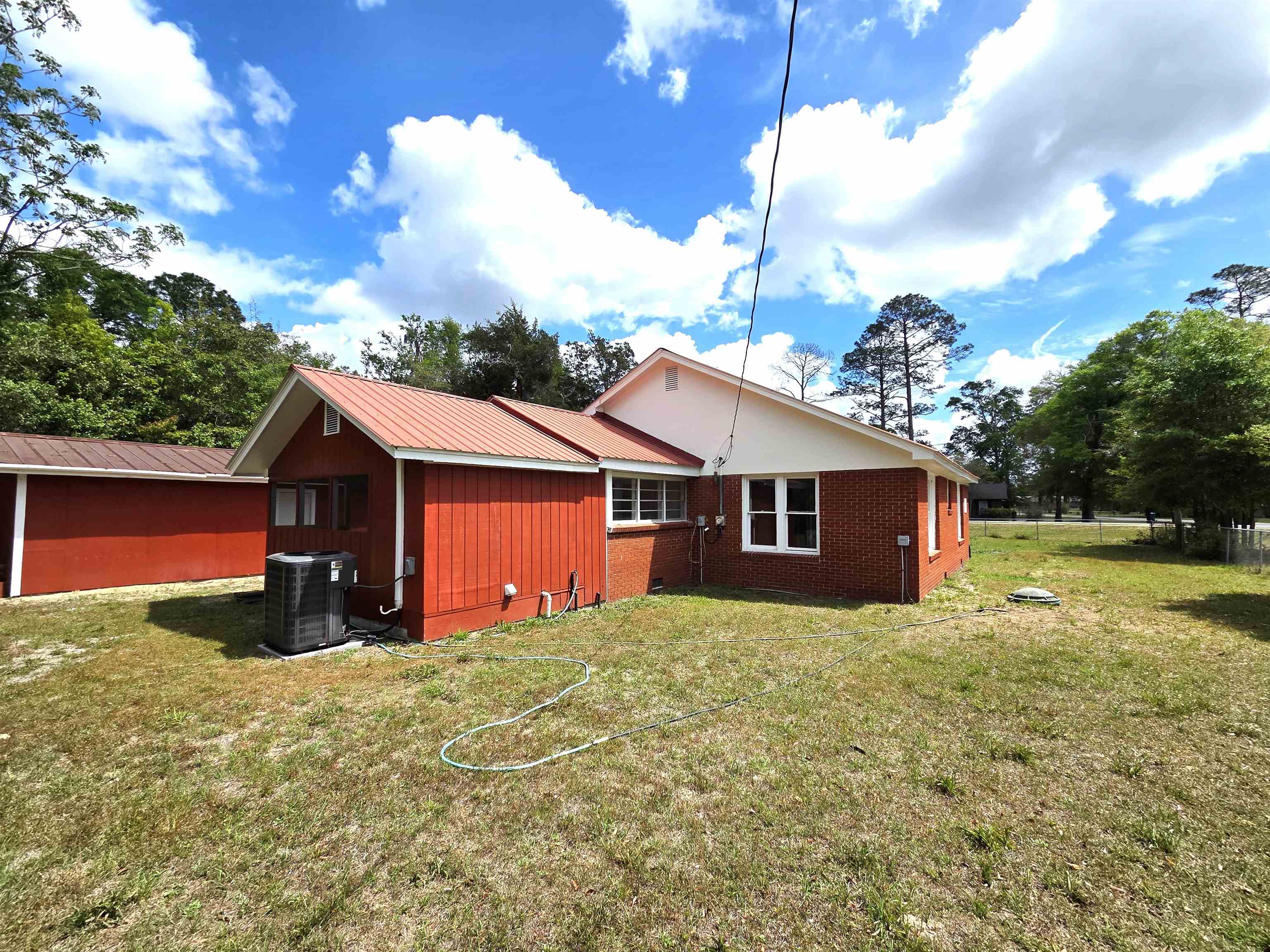 19285 Highway 12 Bristol, FL 32321 - Photo 22 of 25