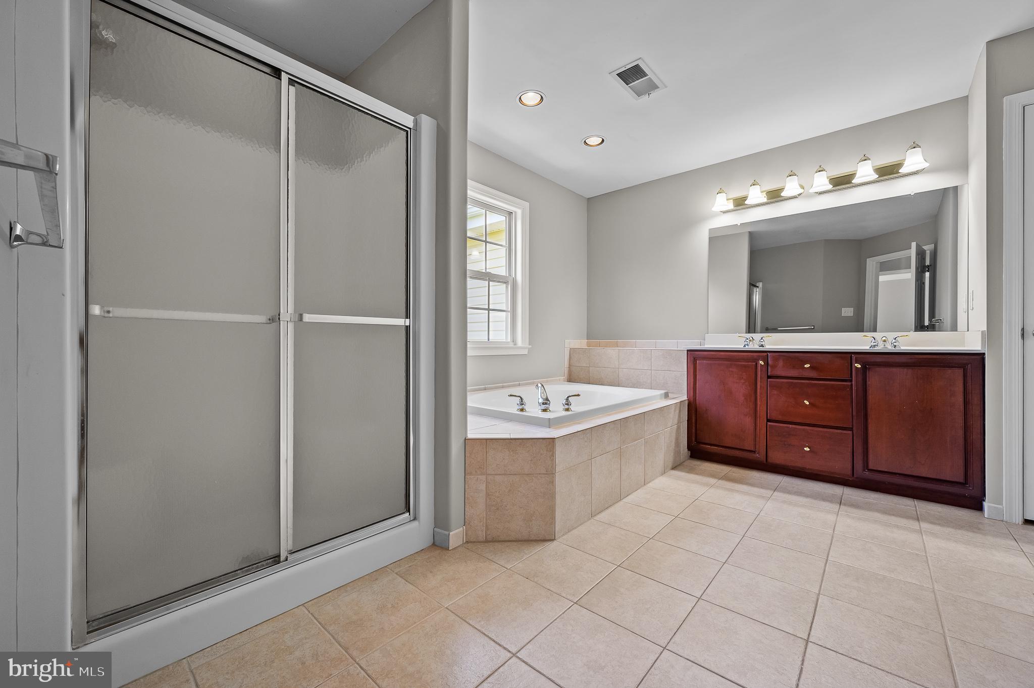 3 Weathervane Lane Landenberg, PA 19350 - Photo 24 of 44 Spa like Primary Bath