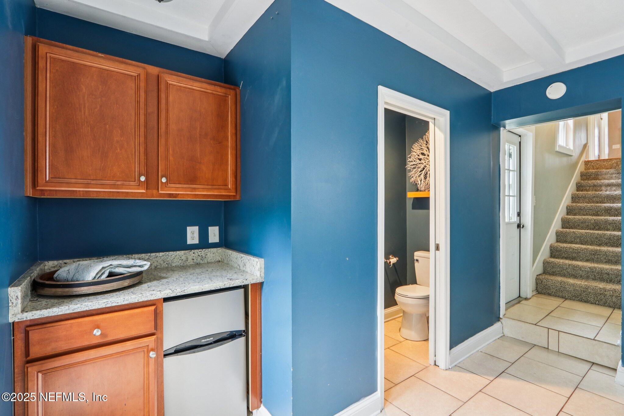 1605 Lorimier Road Jacksonville, FL 32207 - Photo 42 of 57 a utility room with dryer and washer