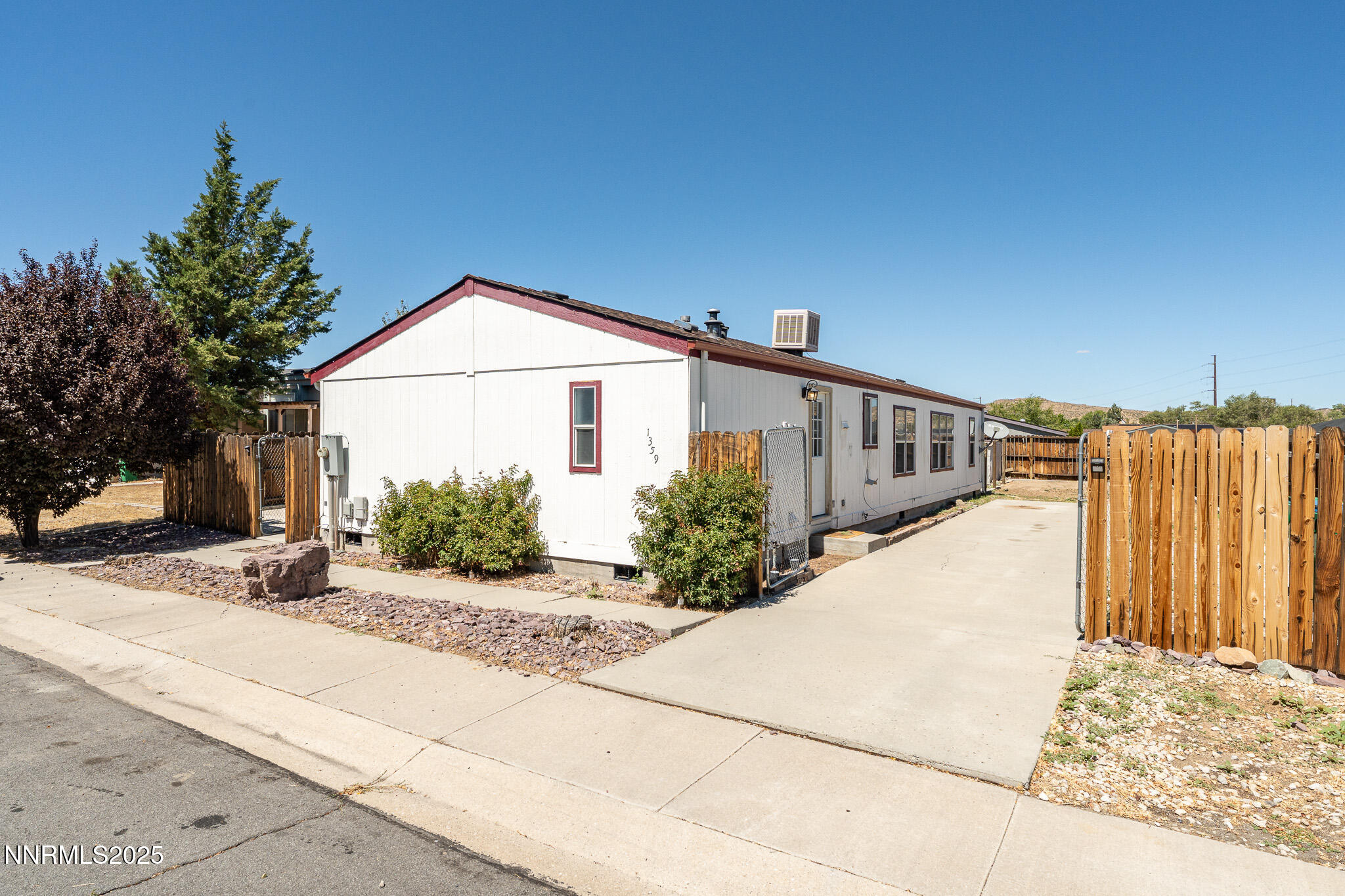 1359 Leopard Street Reno, NV 89506 - Photo 1 of 35 1359 Leopard-09
