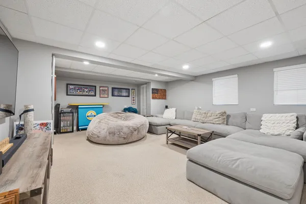 $275,000 | 5231 Mint Julip Drive, Alsip, IL 60803