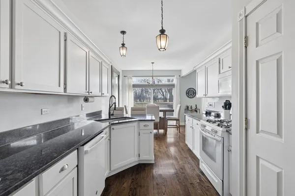 $275,000 | 5231 Mint Julip Drive, Alsip, IL 60803