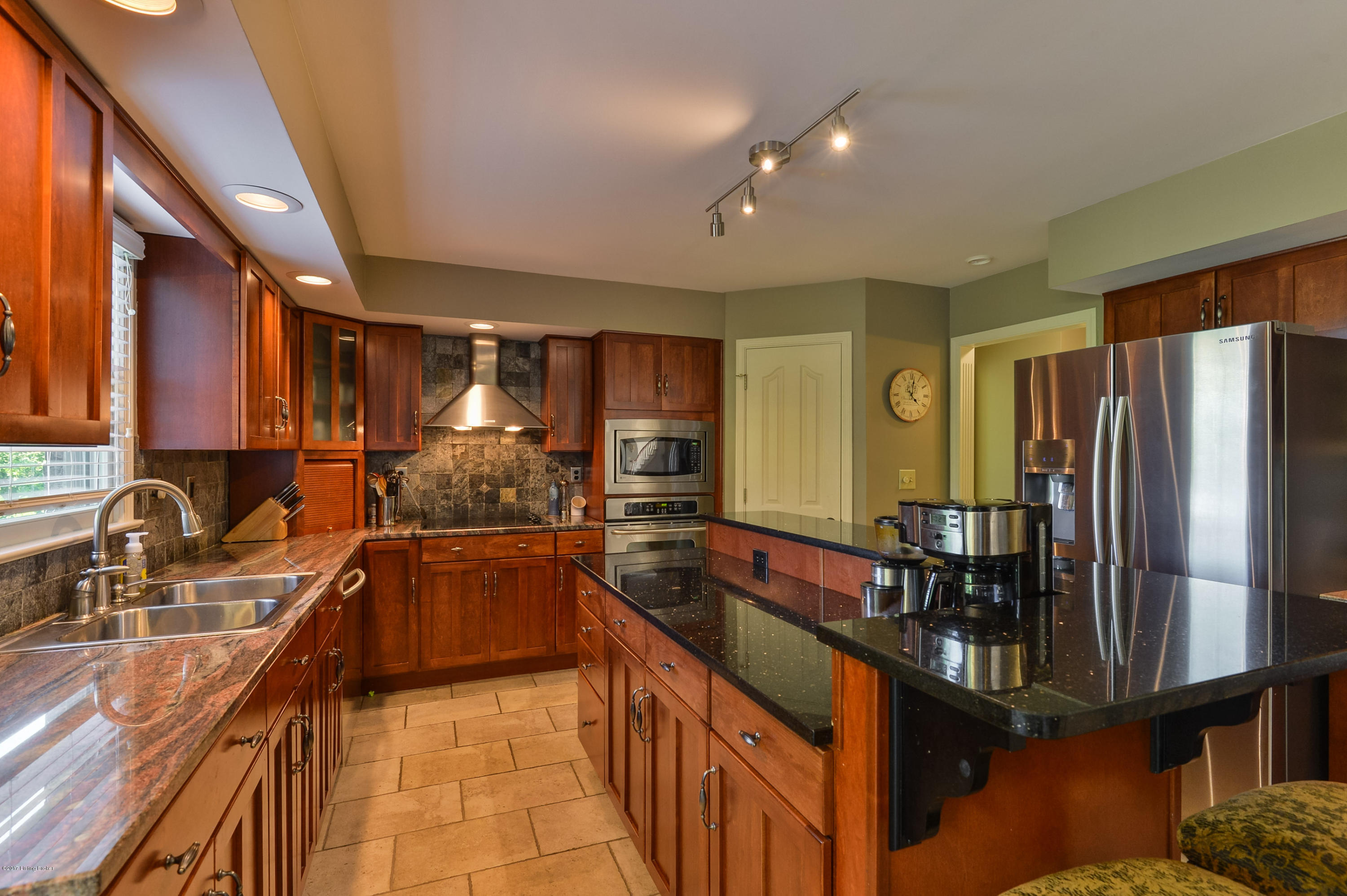 5726 Moser Farm Road Prospect, KY 40059 - Photo 8 of 49 17 LSIR 20170620