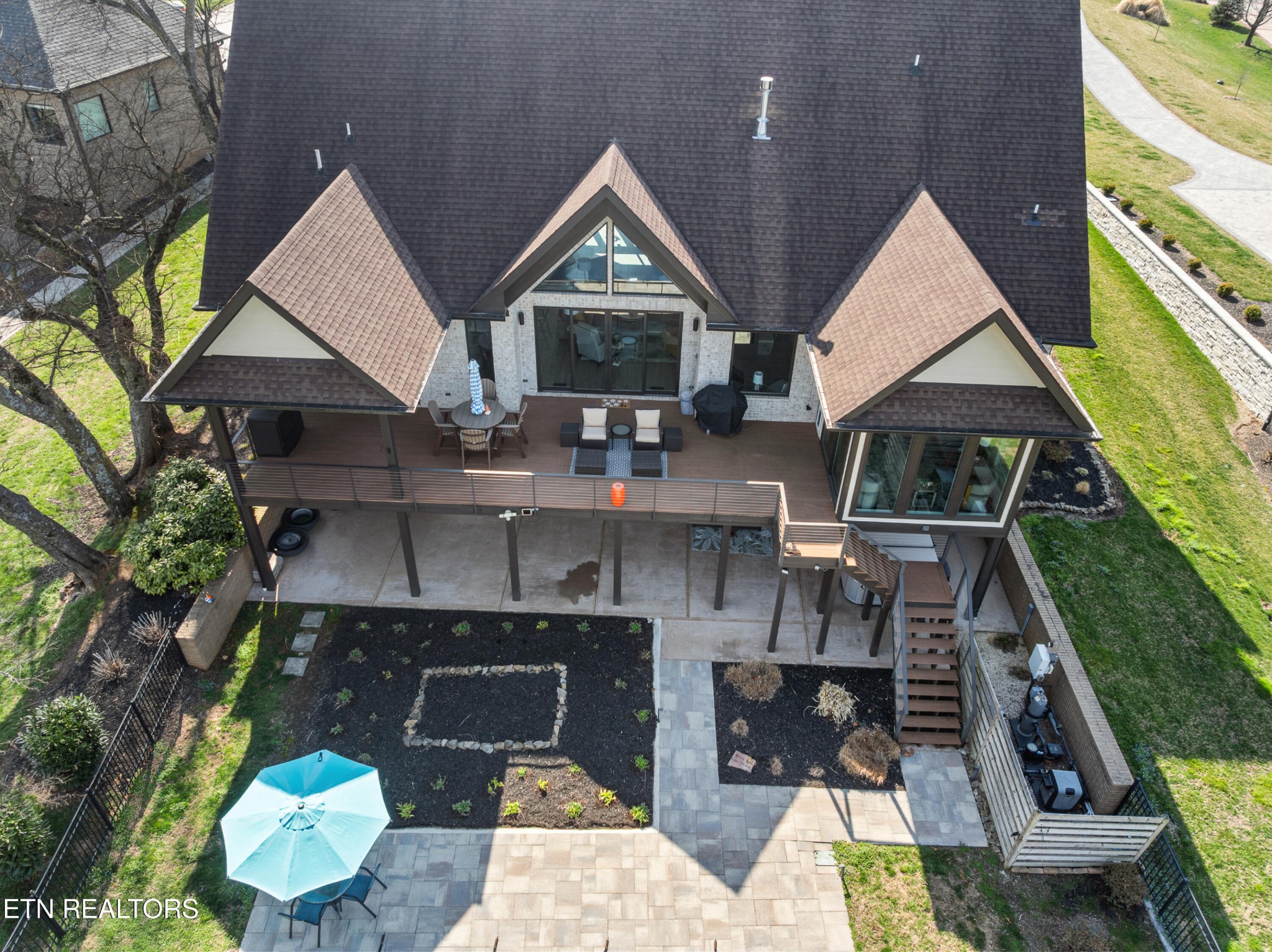 3702 Promontory Point Louisville, TN 37777 - Photo 58 of 60