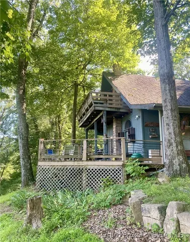 $975,000 | 4261.4259 Stone Mountain Road, New Albany, IN 47150