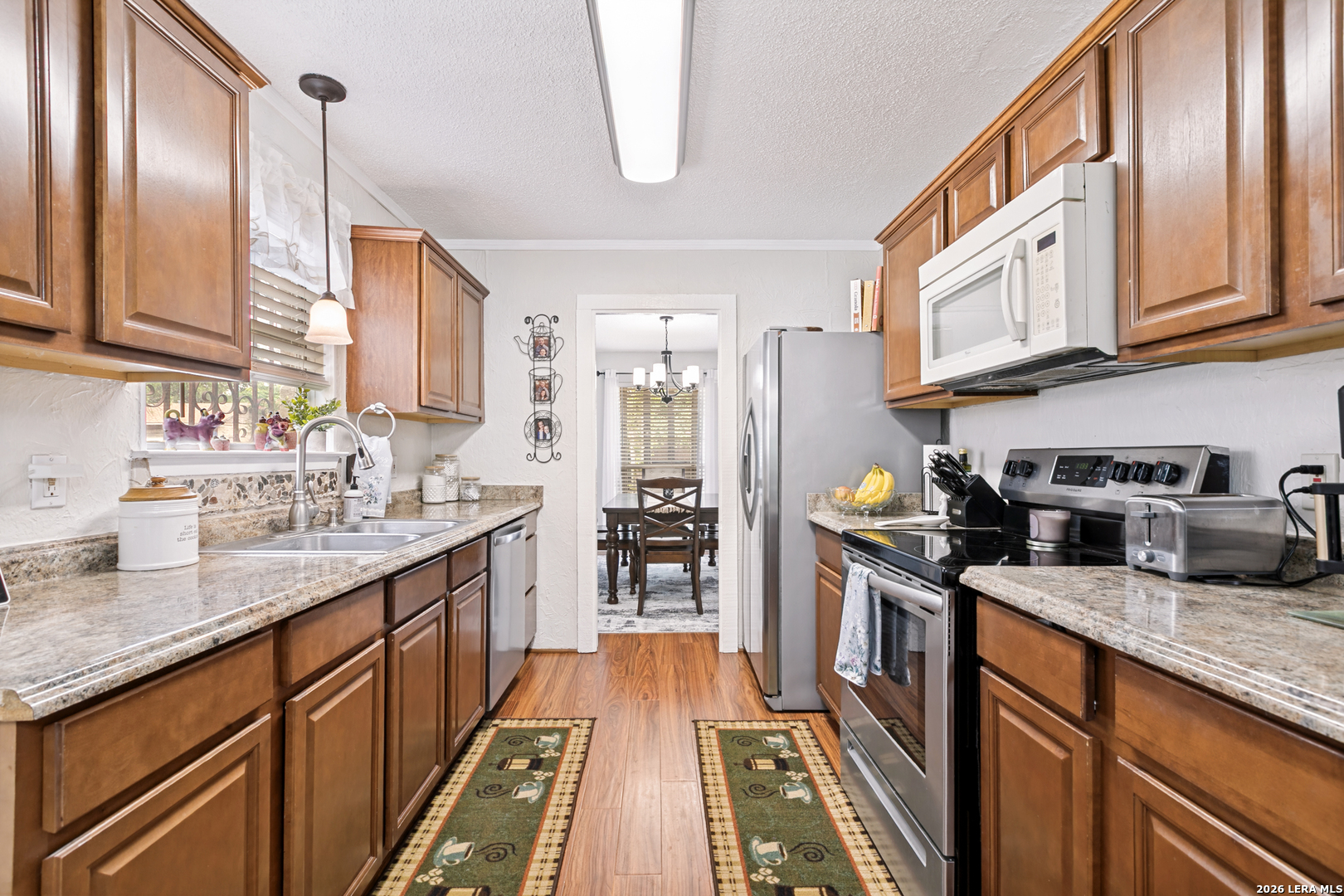 5927 Forest Ridge San Antonio, TX 78240 - Photo 8 of 25