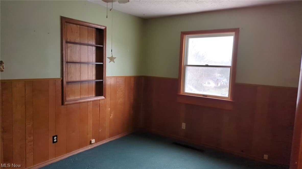 1702 Woods Road Akron, OH 44306 - Photo 8 of 15 Gallery Image 8