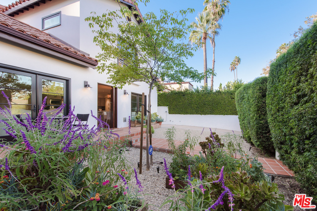 441 North Kings Road West Hollywood, CA 90048 - Photo 26 of 29