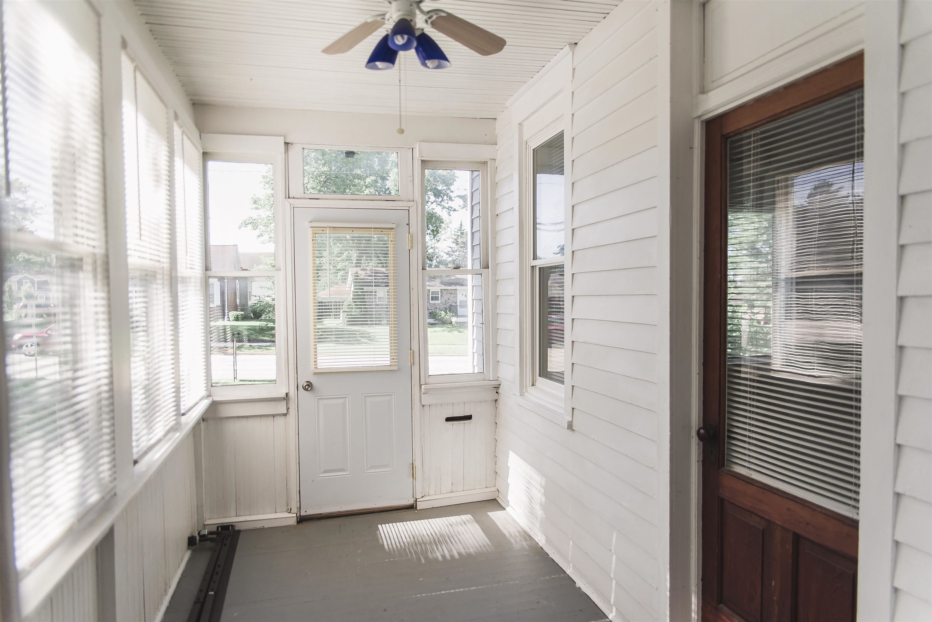 2049 Chestnut Street Quincy, IL 62301 - Photo 4 of 11