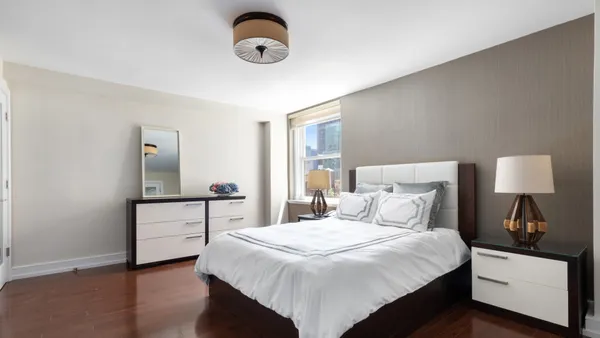 $20,000 | 160 Central Park South, Unit 1830/1833 | Central Park South