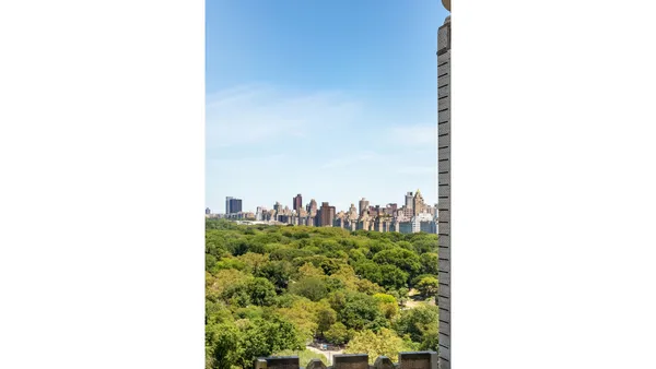 $20,000 | 160 Central Park South, Unit 1830/1833 | Central Park South