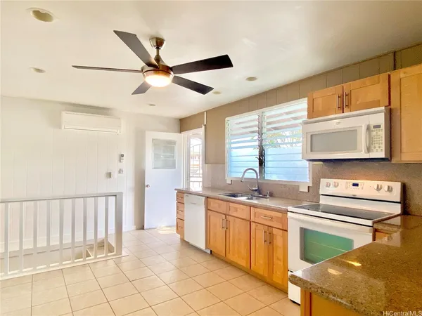 a view of front door