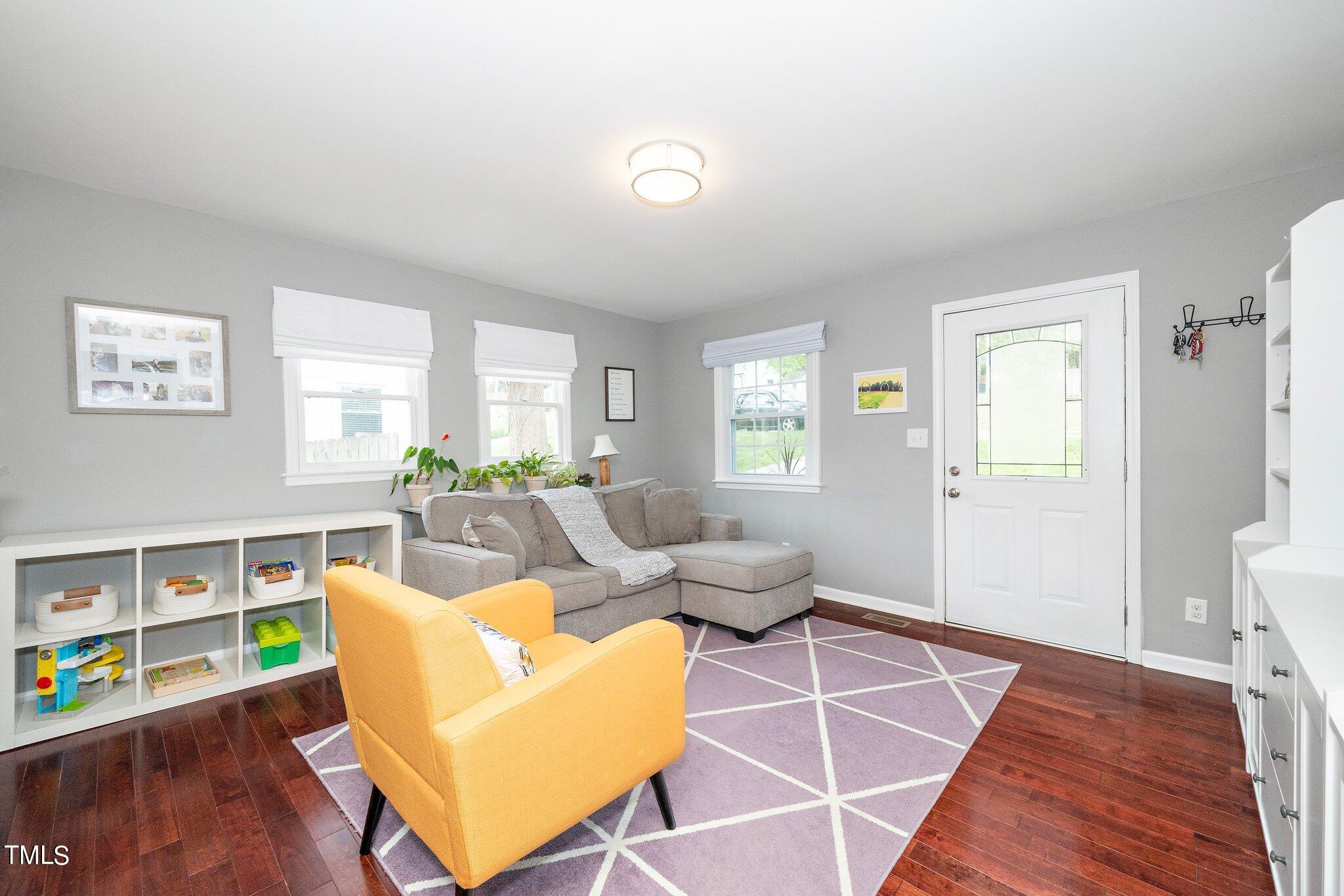 1328 Marlborough Road Raleigh, NC 27610 - Photo 6 of 20 11-web-or-mls-1328 Marlborough Rd (19 of