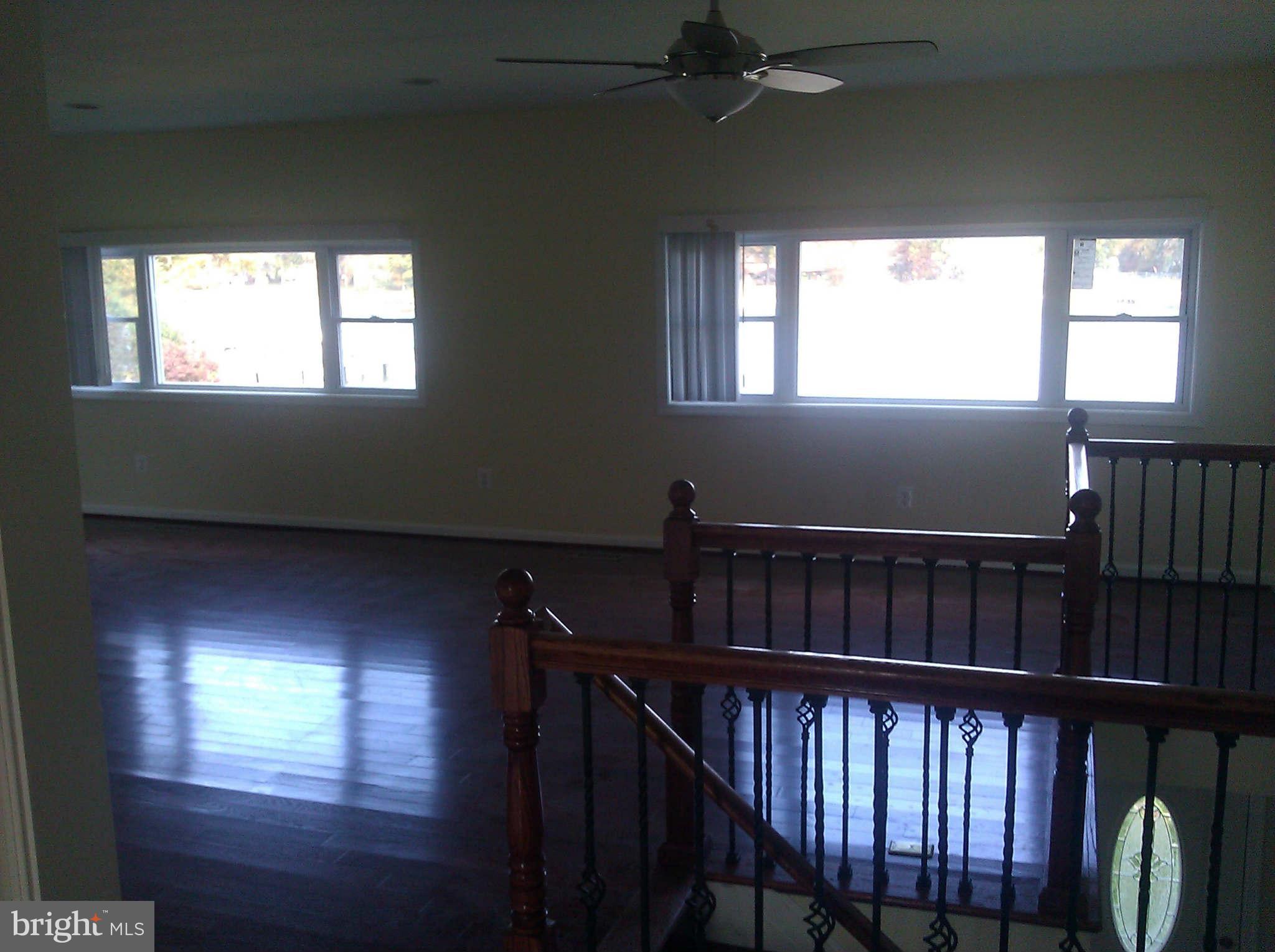 2058 Poplar Ridge Road Pasadena, MD 21122 - Photo 11 of 30 Interior (General)