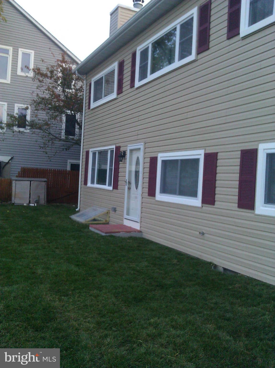 2058 Poplar Ridge Road Pasadena, MD 21122 - Photo 21 of 30 Exterior (General)