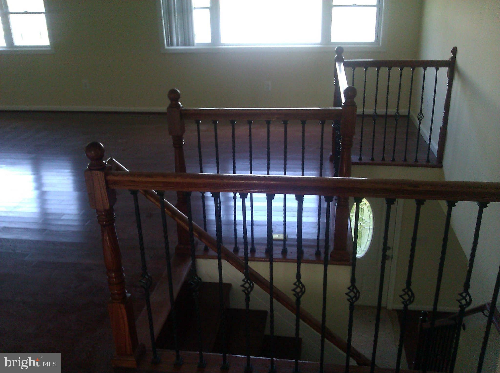 2058 Poplar Ridge Road Pasadena, MD 21122 - Photo 9 of 30 Interior (General)