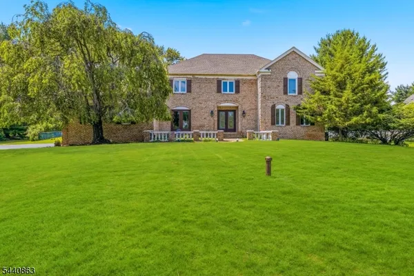 $999,000 | 26 Gentry Drive, Long Valley, NJ 07853
