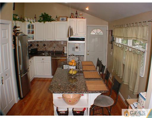 74 Albemarle Road Colonia, NJ 07067 - Photo 4 of 10 Gallery Image 4