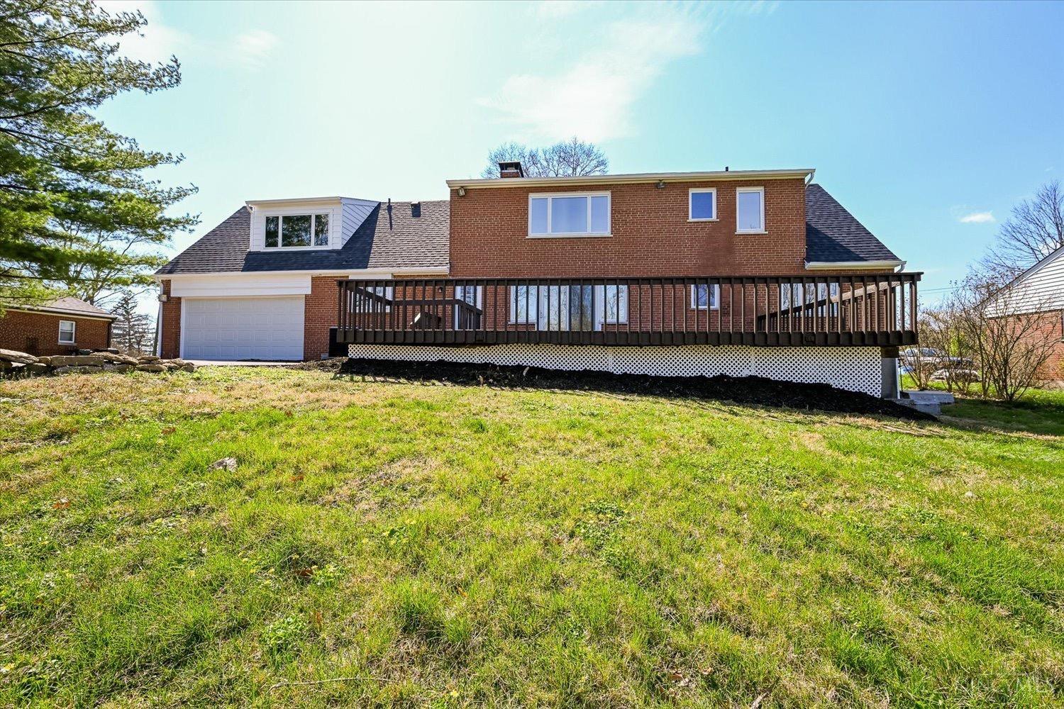 300 Compton Road Wyoming, OH 45215 - Photo 49 of 56