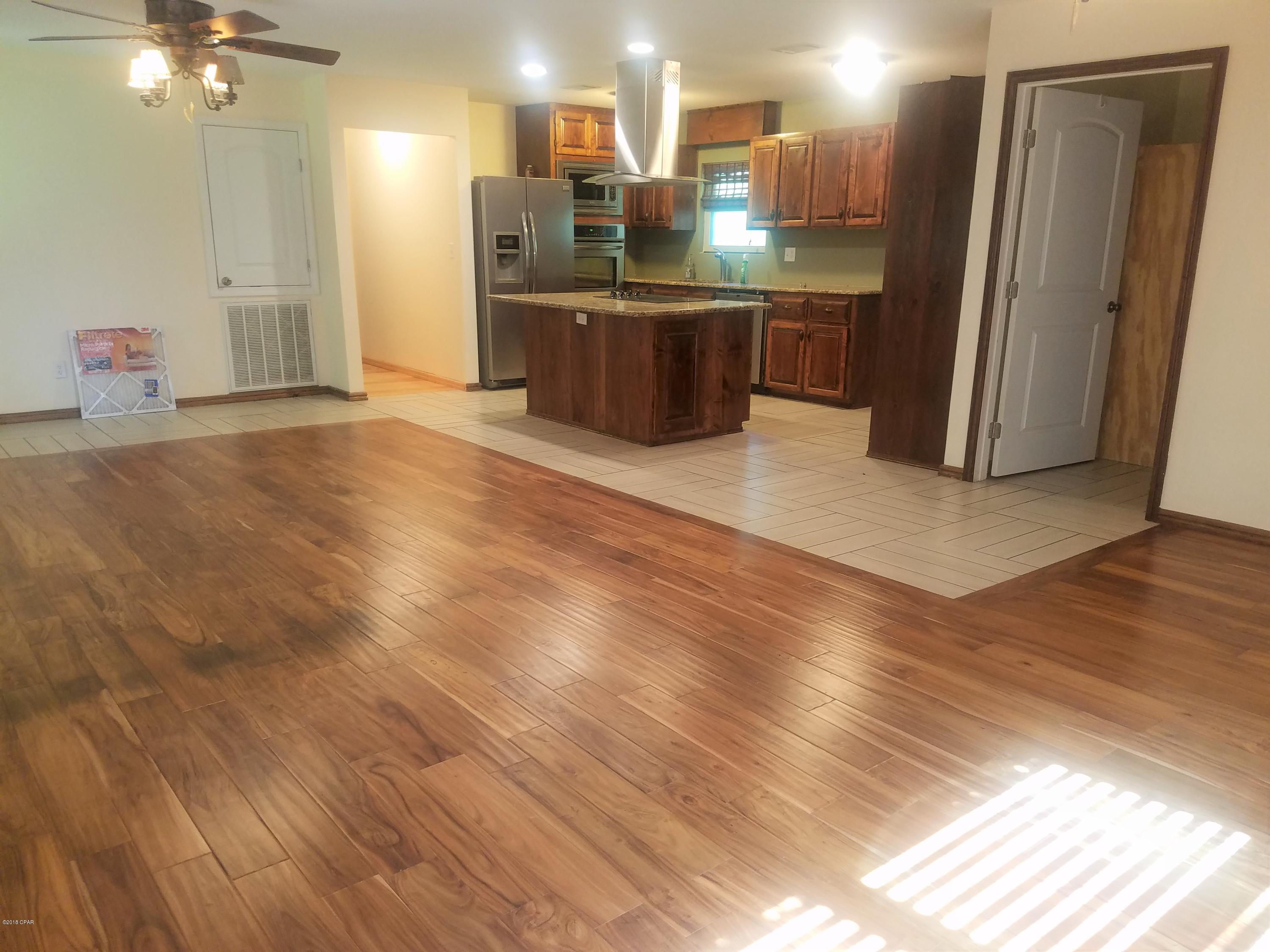 7152 Gilley Road Grand Ridge, FL 32442 - Photo 16 of 34 Gallery Image 16