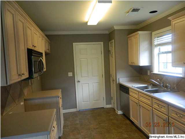 318 Victoria Station Alabaster, AL 35114 - Photo 5 of 18