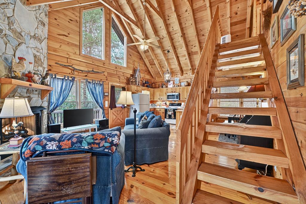 90 Dupont Drive Blue Ridge, GA 30513 - Photo 10 of 49