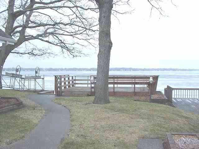 11627 North Ogden Point Road Syracuse, IN 46567 - Photo 3 of 7 Gallery Image 3