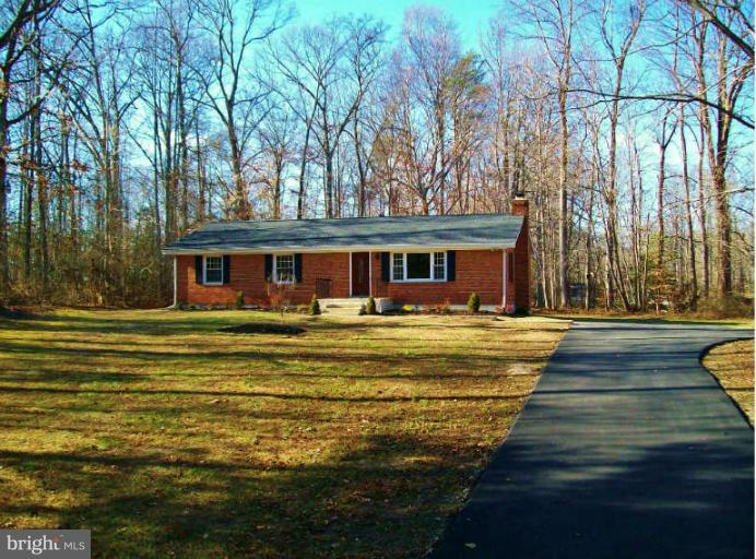 2435 Smoky Road Huntingtown, MD 20639 - Photo 2 of 21 Exterior (Front)