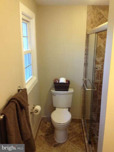 2435 Smoky Road Huntingtown, MD 20639 - Photo 15 of 21 Bath (Master)