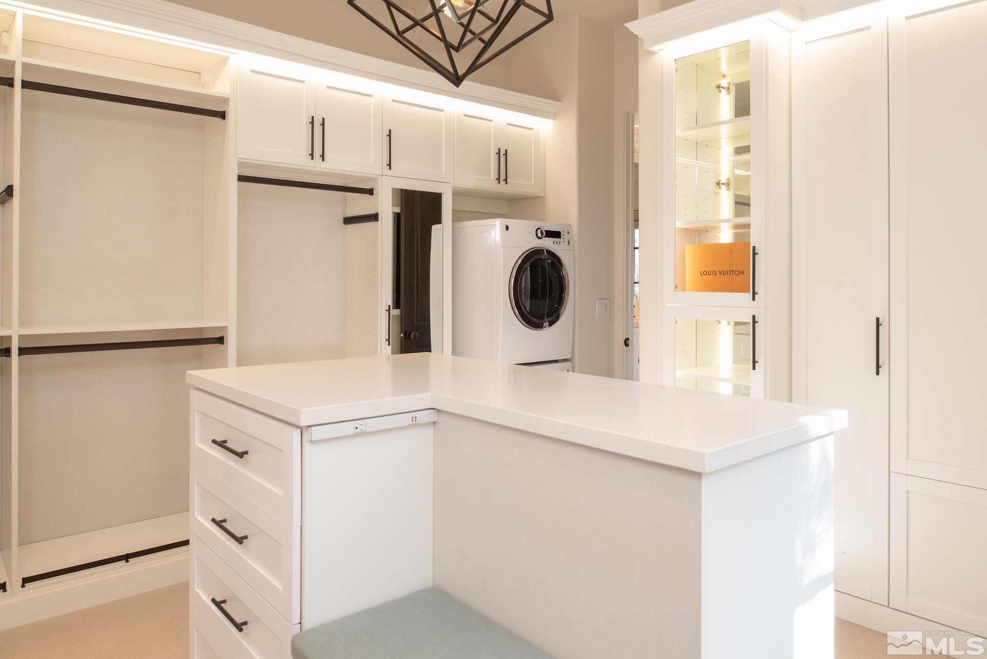 175 Hawken Road Reno, NV 89519 - Photo 25 of 40 a utility room with dryer and washer