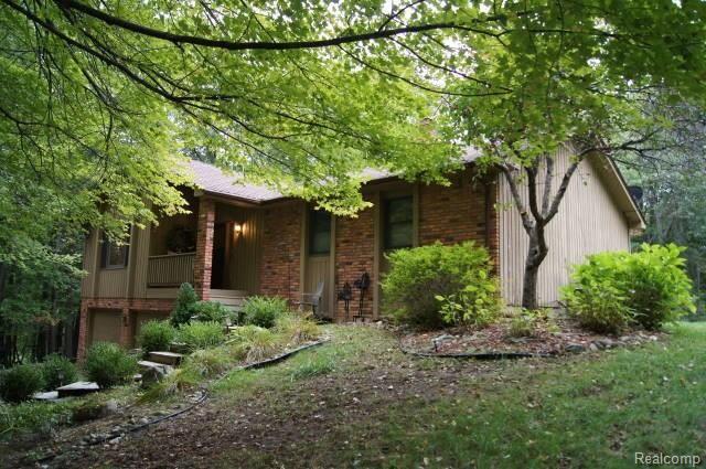 5533 Blood Road Metamora, MI 48455 - Photo 2 of 42 DSC06309.JPG