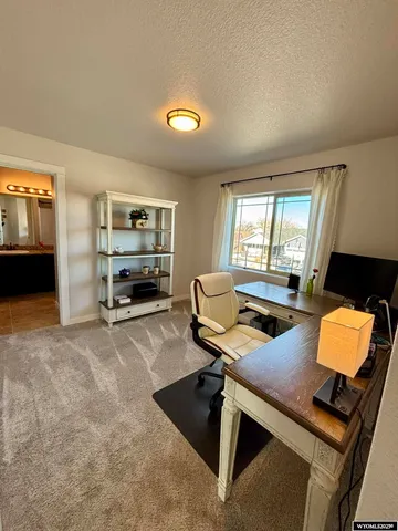 $435,000 | 935 Flicker Street, Douglas, WY 82633