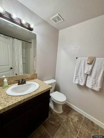 $435,000 | 935 Flicker Street, Douglas, WY 82633