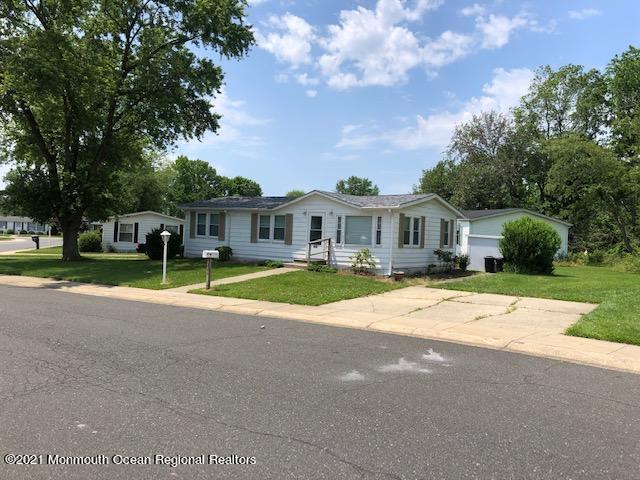 406 Woody Road Freehold, NJ 07728 - Photo 2 of 18 Front with driveway