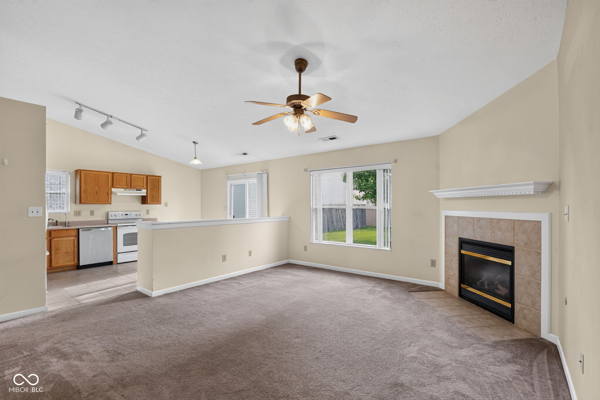 6018 Rocky Road Anderson, IN 46013 - Photo 5 of 25