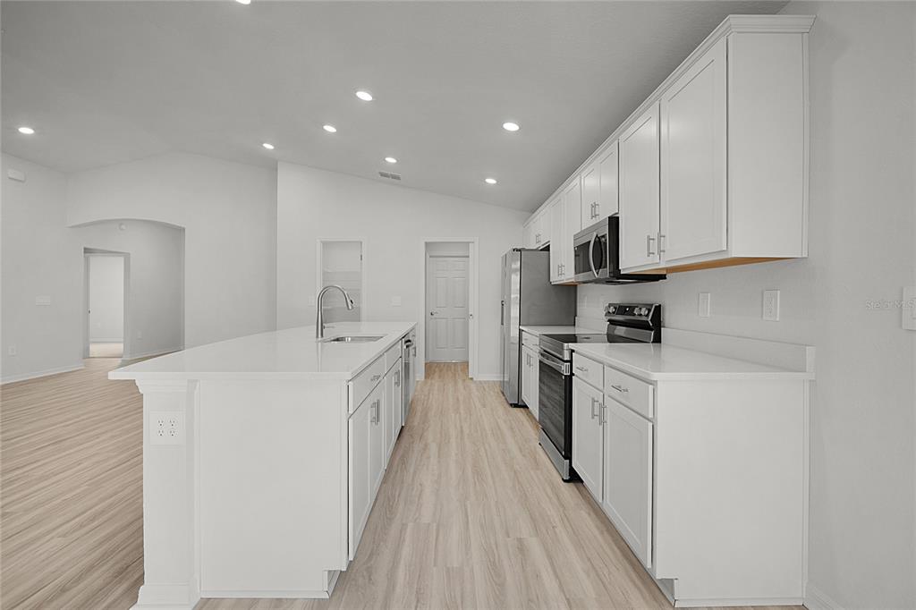 1641 Astrid Road Davenport, FL 33837 - Photo 20 of 38