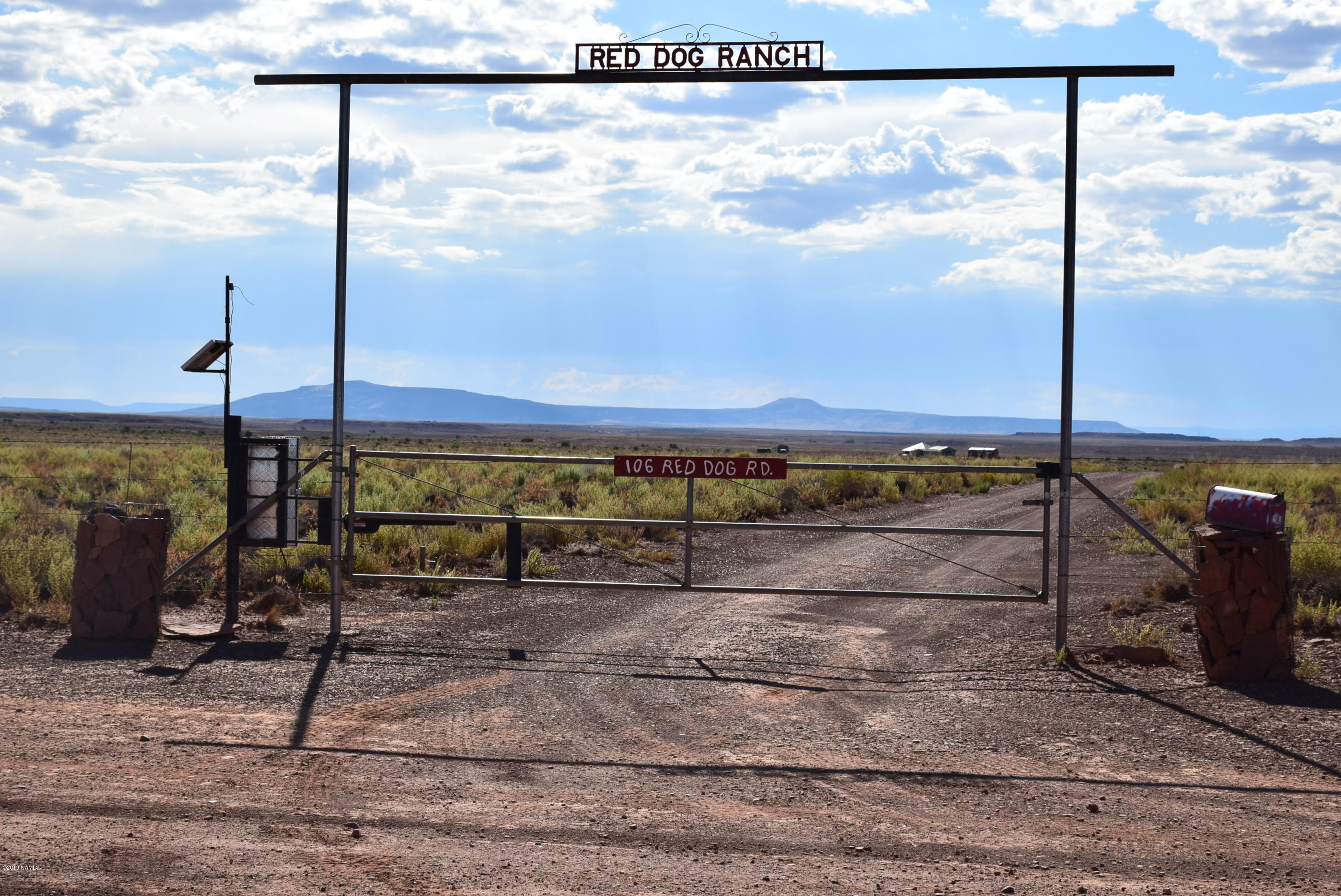 106 Red Dog Road Winslow, AZ 86047 - Photo 8 of 13 DSC_0083
