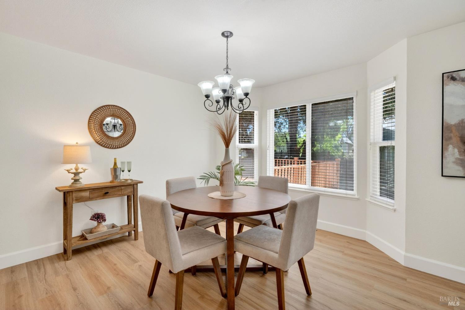 2322 South Hampton Circle Santa Rosa, CA 95401 - Photo 21 of 58