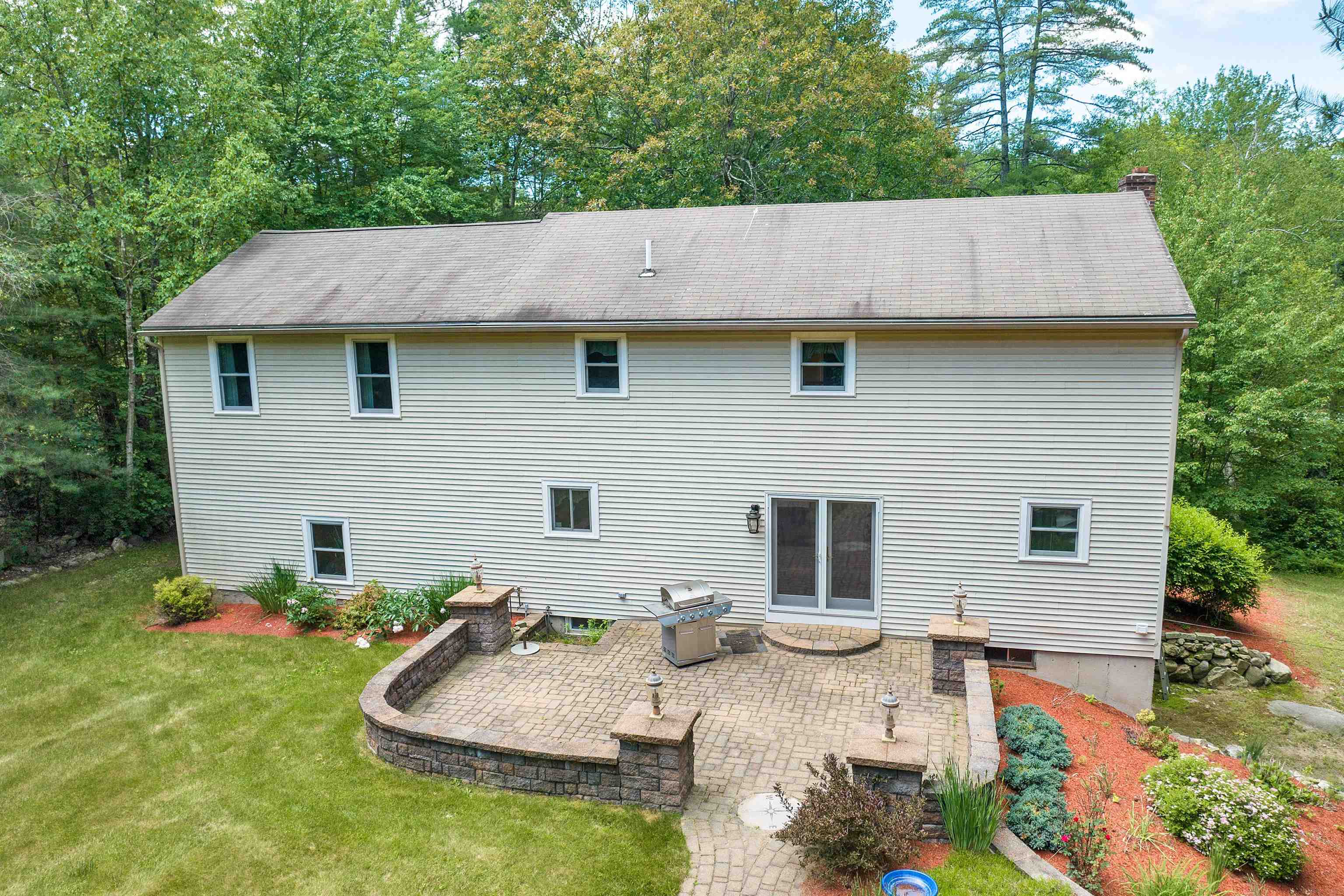 272 High Range Road Londonderry, NH 03053 - Photo 38 of 40