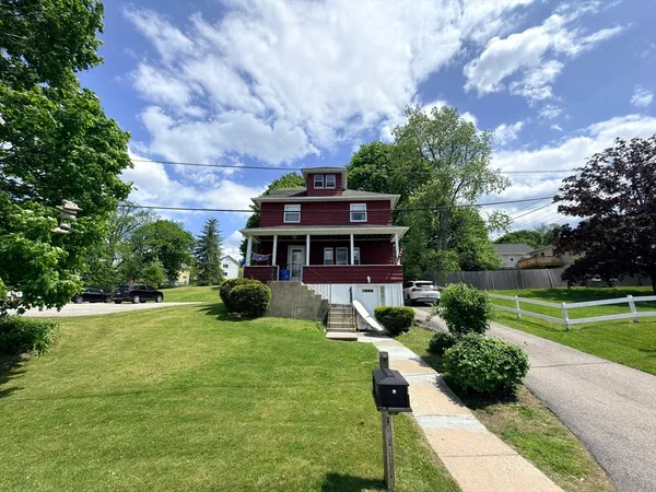 $3,950 | 11 Clay Street, Worcester, MA 01610