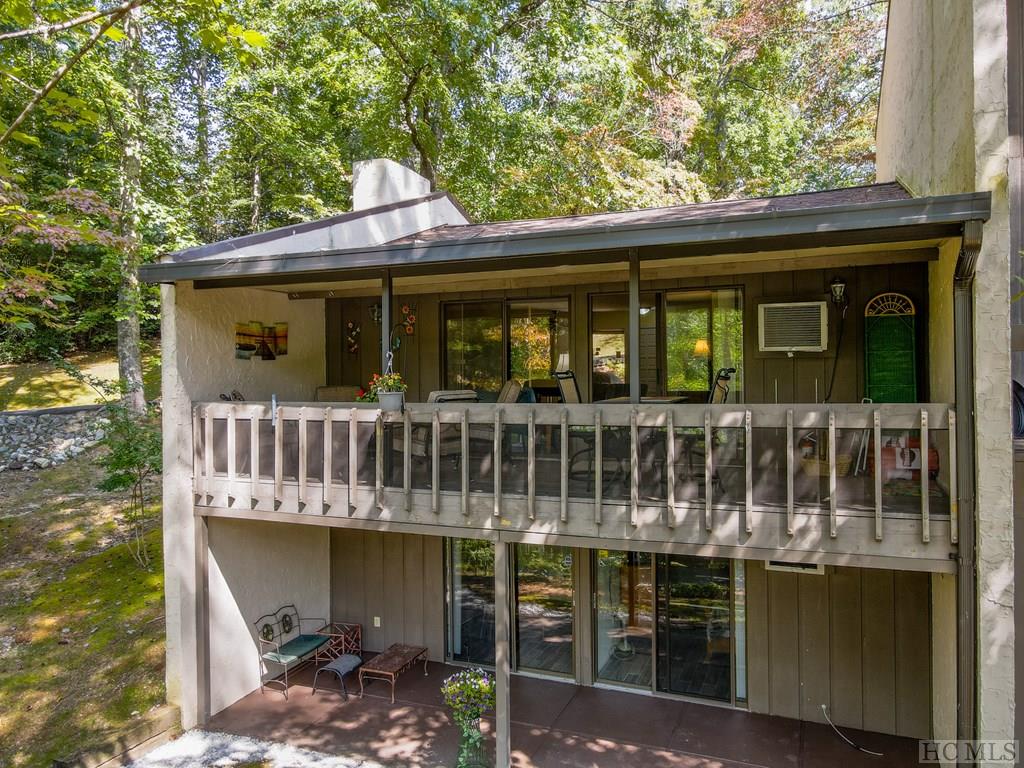 121 Holly Ridge, Unit D Sapphire, NC 28774 - Photo 19 of 38 Gallery Image 19