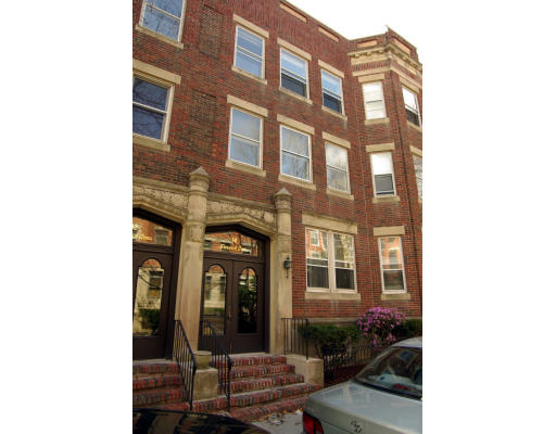 14 Warwick Road, Unit 3 Brookline, MA 02445 - Photo 10 of 10