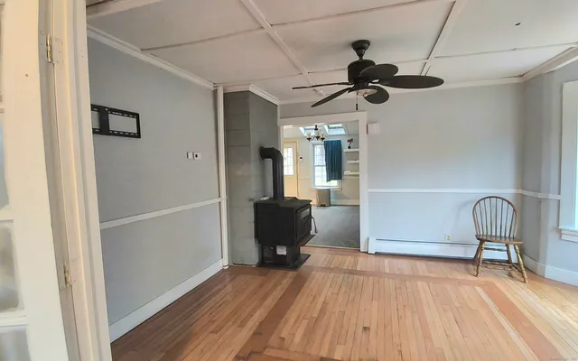 $1,750 | 204 Main Street, Sterling, CT 06377