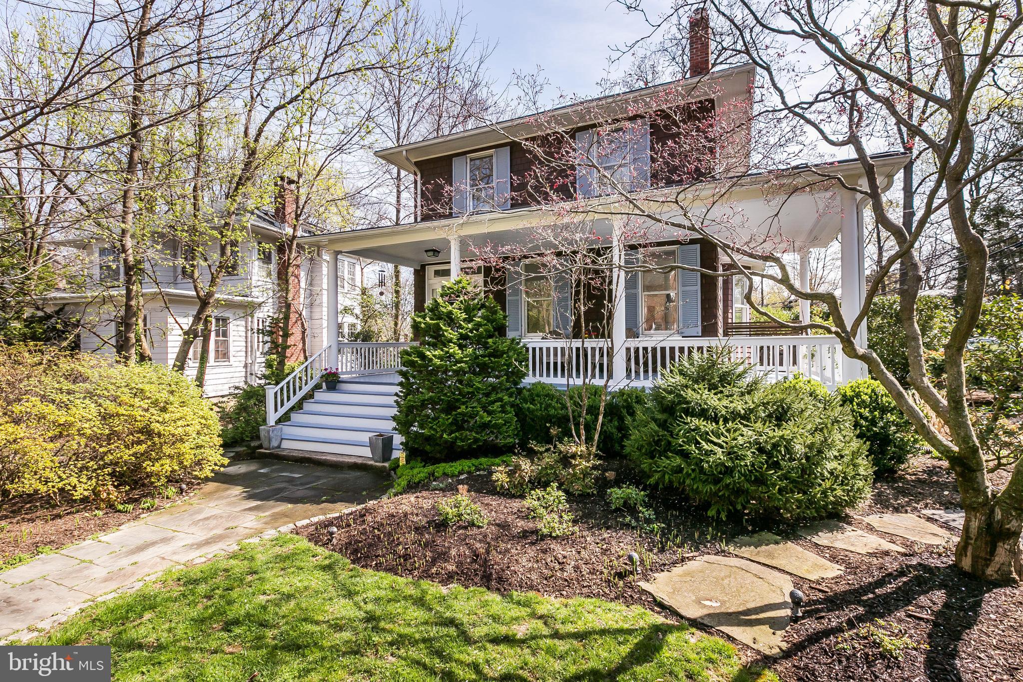 5701 Chilham Road Baltimore, MD 21209 - Photo 3 of 44