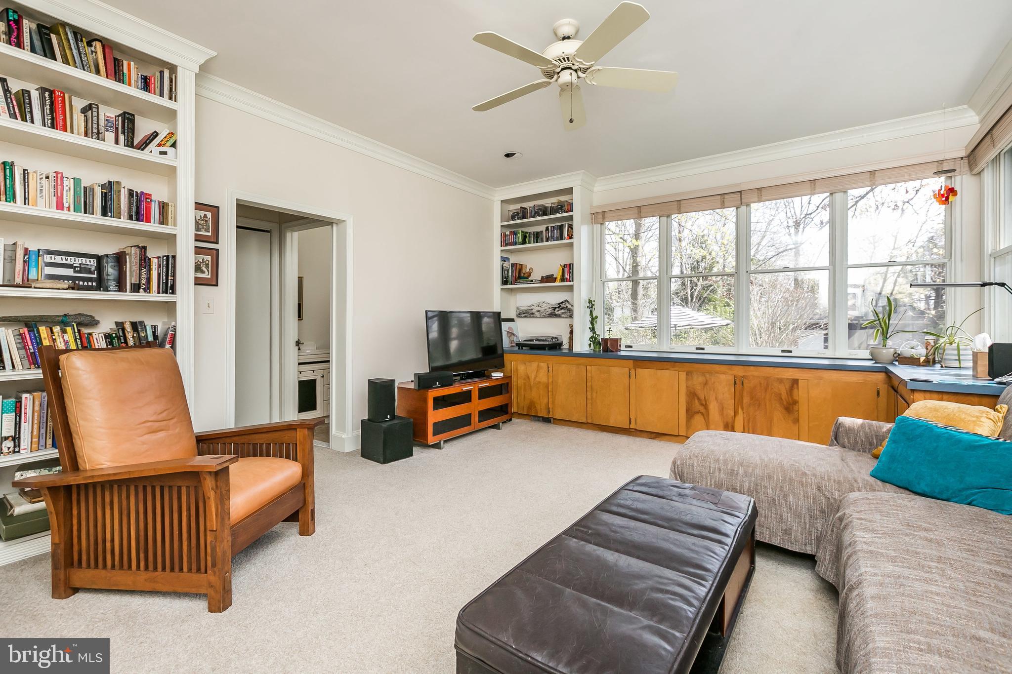 5701 Chilham Road Baltimore, MD 21209 - Photo 23 of 44