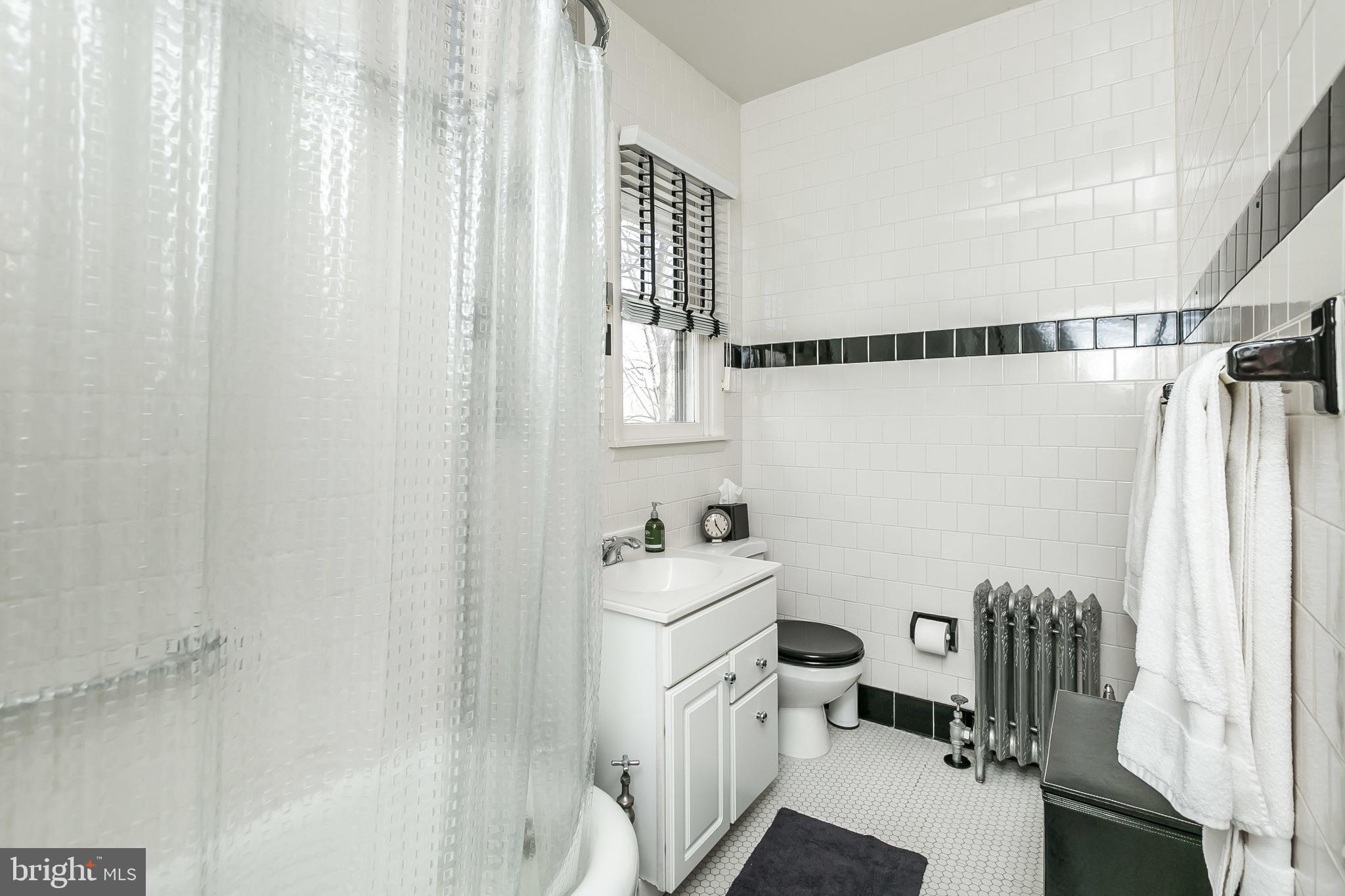 5701 Chilham Road Baltimore, MD 21209 - Photo 28 of 44