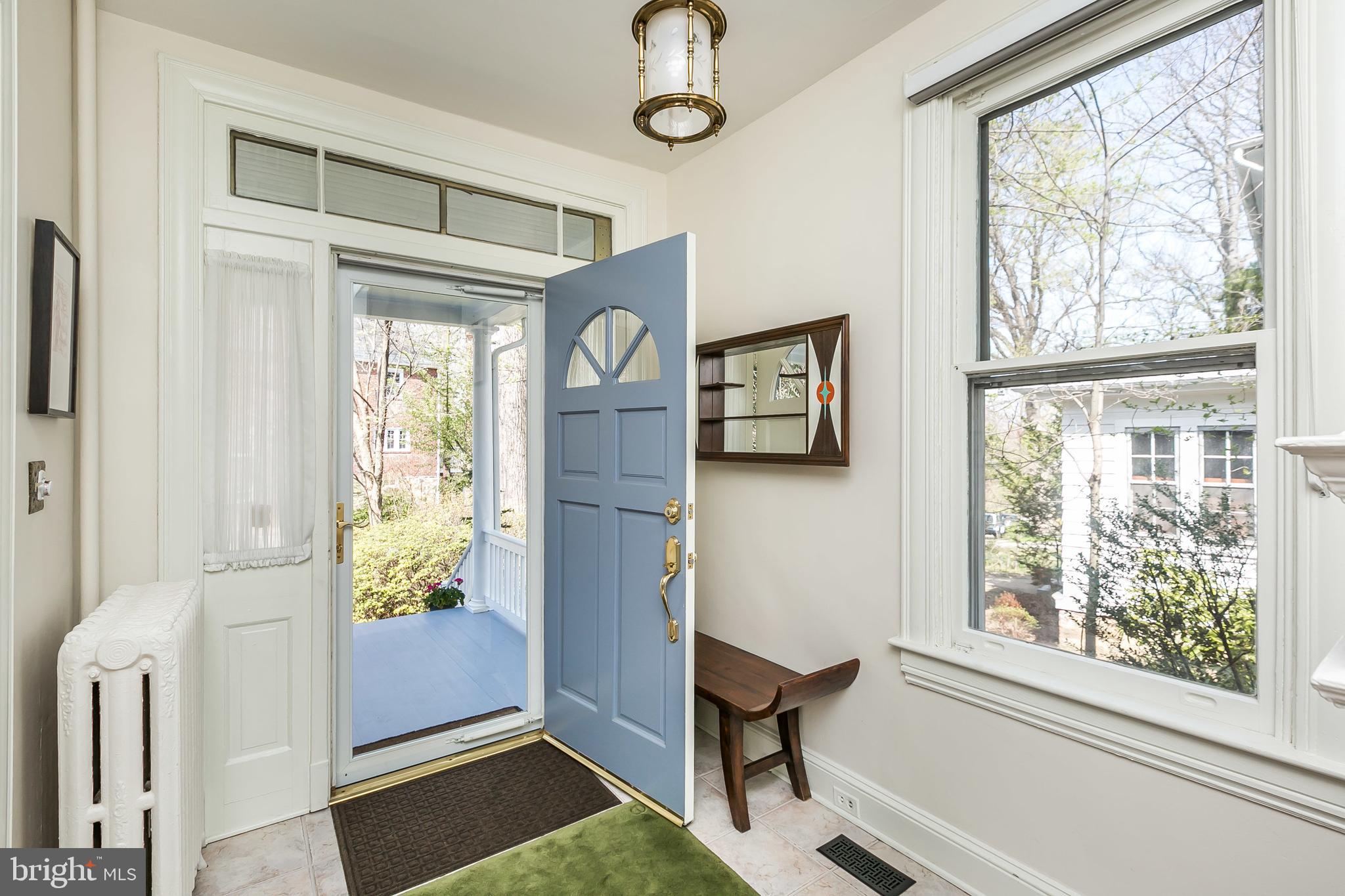 5701 Chilham Road Baltimore, MD 21209 - Photo 8 of 44