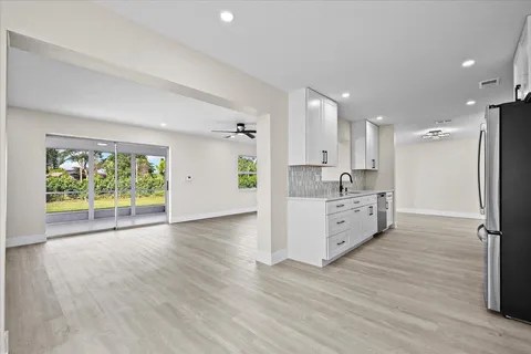 $424,999 | 7290 Pine Cone Terrace, Lake Worth, FL 33467