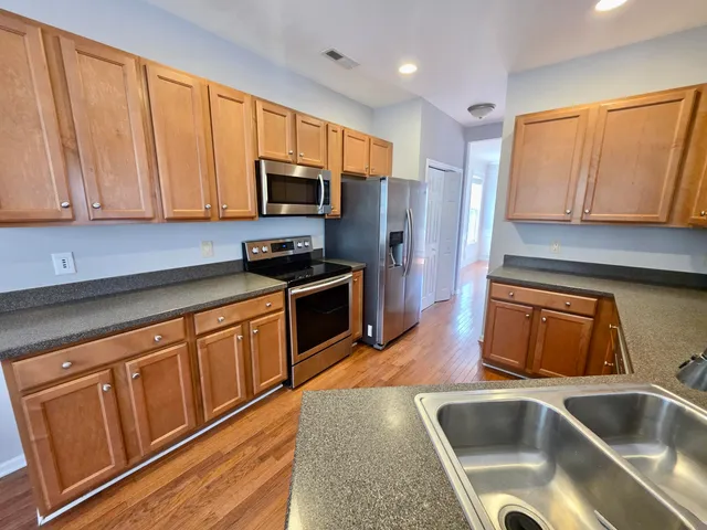 $3,900 | 2645 Ringsted Lane, Mount Pleasant, SC 29466